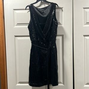White House Black Market Black Sequin Knee Length Goddess Sheath Dress Size 6